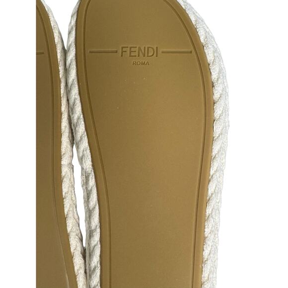 Fendi NIB Feel Knot Slide Sandal in Natural Size 39.5 - Picture 9 of 13
